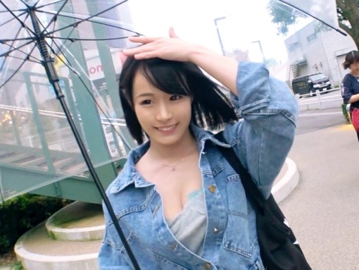【巨乳】ぷるぷる巨乳おっぱいがたまらない女の子がチンコをパイズリ！美少女マンコを責められ恥ずかしいお汁が漏れる！