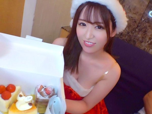 【素人】おっぱいの大きいコスプレ美女さん！もうセックスしたくてたまらないので押し倒す！デカパイをじっくり堪能ですよ！