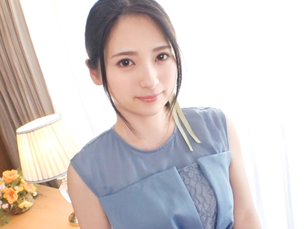 【素人×初撮り】即発情しちゃう愛液トロトロ激濡れマンコを激イカせ‼ねっとり手マンされて淫らにｱﾝｱﾝ喘いじゃう♥︎