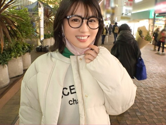 【保育士×ナンパ】純朴美少女をナンパしてハメ倒す…♡可愛いと褒められ満更でもなさそうに股を開く！！