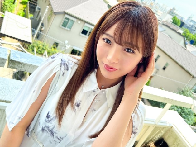 【ニセ清楚系】本当はただの潮吹きビッチ！人は外見だけじゃ分からない…潮吹きの具合もねっ！！