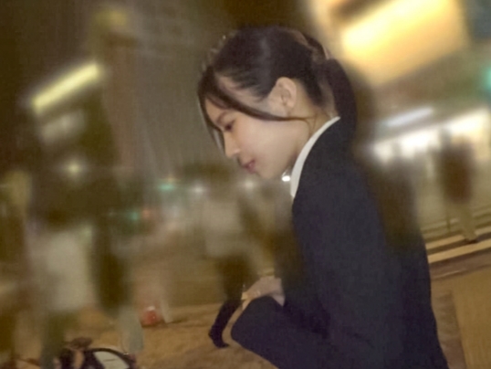 【素人】女性社員の女の子をハントしました！とにかく頼み込んでお願いしたんだからエッチな事させろ！デカチン好きだろ？