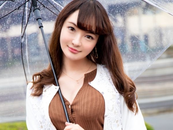 【人妻】不倫性交に陥る卑猥ビッチ！膣奥まで責められイカされる！本気出して絶頂まで追い込まれるｗｗｗ