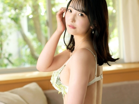【巨乳】豊満ボディがやらしすぎるお姉さんが濃厚セックス！チンコしゃぶりエチエチマンコで濃密に絡み合う！