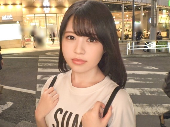 【素人】女子大生のうぶそうな女の子をナンパ成功！尻が綺麗でエロいですね！あんまりエッチ経験ないみたいだけどハメちゃえ！