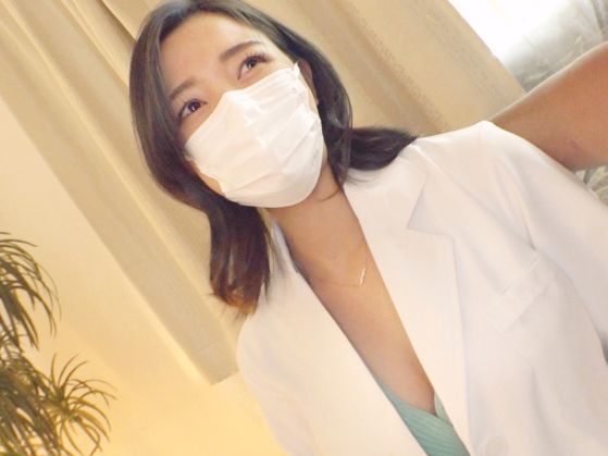 【Gカップ保健室の先生、AVデビュー！】上品な三十路人妻が初撮りで大胆に！大きなおっぱいを揺らしながら乱れまくり、精液まみれで淫乱覚醒！！