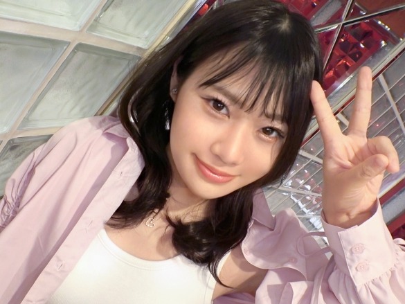 【S級JDの淫らな本性】『ダメ…声出ちゃう…』清楚系巨乳女子大生が、手マンと激ピストンでエッチな音を響かせる！敏感なカラダが男を誘惑し、淫乱モード全開で乱れまくる♡
