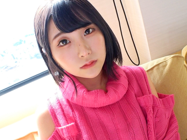 【美少女素人】客とだってエッチしちゃう期待できるバーの女の子！セックスにあまり抵抗がない彼女と激しく交わってイクイク！