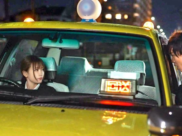 【スレンダー美人ドライバーの甘々同棲】『もう…仕方ないな』猫系女子のタクシードライバーがナンパ男の根気負け！同棲生活で見せる甘々恋人エッチがエロすぎる♡
