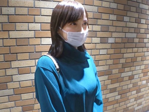 【街角で見つけた変態美女】『お尻叩いて…もっと激しく！』超美人の隠れた性癖を暴く！パイパンま●こにガンガンピストンで快感爆発！悶絶イキが止まらない！♡