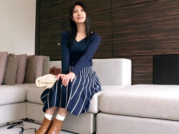 【ナースの裏の顔】『患者さん、気持ち良くなりますよ♡』スタイル抜群の美人ナースが肛門科で大胆プレイ！丁寧な舐めテクで患者をメロメロに！白衣の天使の淫らな本性に興奮必至！