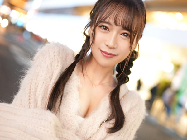 【色白スレンダー美女】細身で美乳なお姉さんがねっちょりご奉仕！乳首舐め＆フェラで男を骨抜き♡騎乗位で激しく腰振り、奥まで咥え込むエロさに悶絶必至！