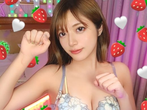 【ギャルインフルエンサー】プリ尻＆美アナルの持ち主、おもちゃで敏感に反応！激ピストンでイキまくり、エロかわギャルの本気の喘ぎがヤバい！ｗ