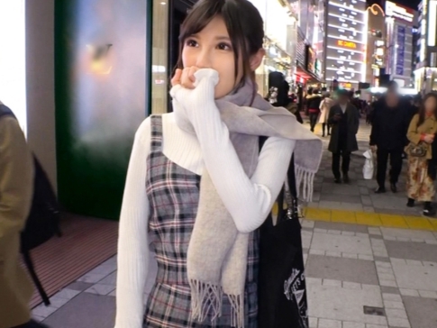 【ナンパ成功】黒タイツ破いて即ハメ！キュートでスレンダーな美少女をゲット♡濡れまくりおマンコをガン突きして絶頂顔射でフィニッシュ！！