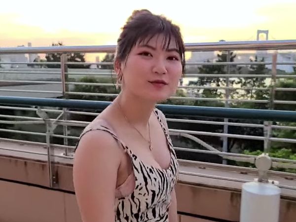 【むっちりボディの激カワ娘】遠隔ローターで敏感マ○コを刺激され、濡れ濡れ状態！濃厚なファックで激しく突かれ、最後はたっぷりザーメンを注入されちゃう♡