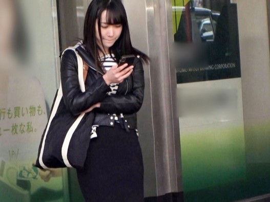 【ナンパ成功！Fカップ巨乳素人】敏感ボディがびしょ濡れ！街で見つけた巨乳美女が、エッチな誘いにノリノリで、感じまくりSEXに夢中♡