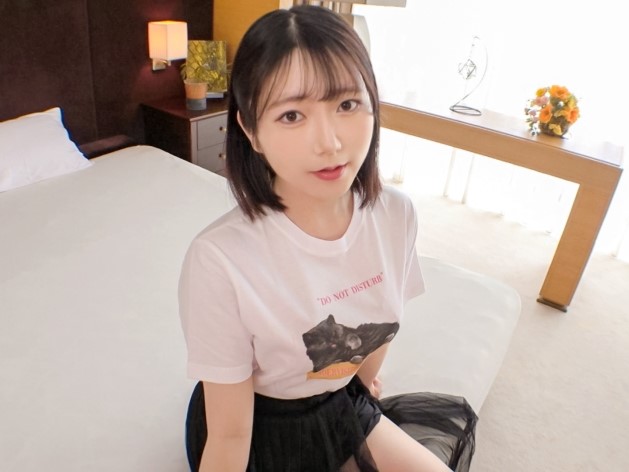 【彼氏持ち巨乳美女の秘密】『ダメ…彼氏に悪いから…』巨乳美女が手マンとクンニの連続責めでマンコトロトロ！彼氏以外の男に股間を責められ、感じまくる姿がエロすぎる！♡