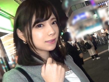 【ドM女子の過激プレイ】『もっと激しくして…』イラマチオ＆スパンキングが大好きな変態素人娘が、デカチンで喉奥＆マ○コをガンガン突かれ悶絶！ハードなセックスで感じまくるドM女子の淫乱覚醒がヤバい！♡