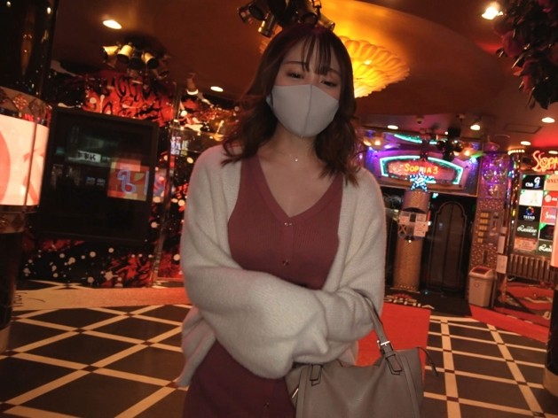 【素人】スレンダーで美乳パイパン!最高BODYのP活美女と自宅でハメ撮りSEX♥生中出しまで笑顔でOKな淫乱女神www