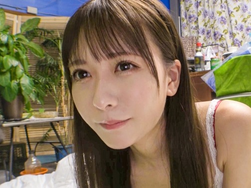 【現場系男たちの獲物】スレンダー美女が野郎共の餌食に！♡エロモード全開で潮吹きしまくり、逞しい肉棒たちに次々回されまくる激ヤバ状況！