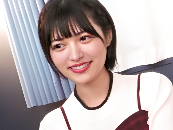 【素人】性欲が強すぎる美少女のパイパンおまんこ♡チンコをフェラで勃起させて一心不乱に生ハメ騎乗位！