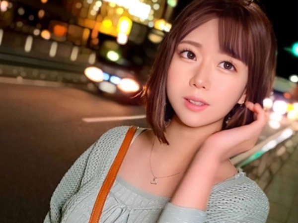 【細身巨乳】自分の職場にこんな可愛い子バイトで来ちゃったら立場を利用してエロい事したい！そんな気にさせる最上級素人娘！