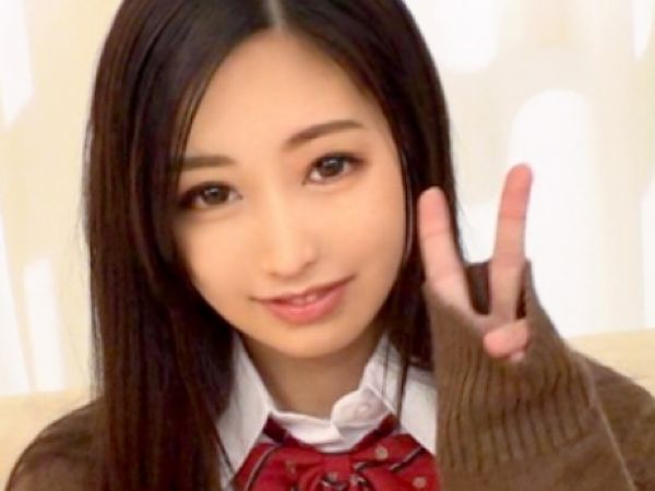 【激カワ素人娘】顔面偏差値MAXの低身長美少女！このルックスで淫乱パコ希望なんて最高かよ♡お願い聞いてあげるから、激しくエッチしよっ！！