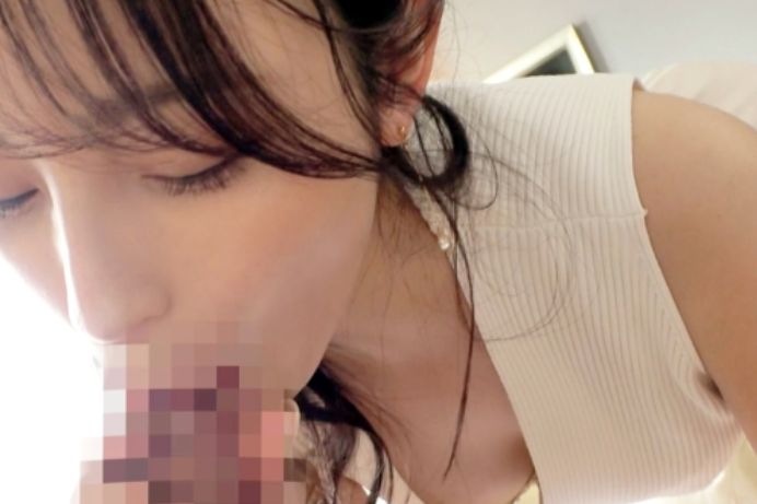 【ゴマキ似お姉さんの乳首解禁】『見ないで…』超有名人のそっくりさんが乳首解禁！恥じらいながらも、濃厚なエッチで感じまくり、敏感な乳首を責められ悶絶！♡