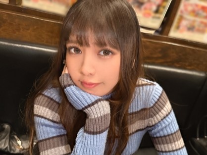 【寝込みを襲われ無防備な素人娘】『あっ…ダメ…』意識のない間に2本のチンポで好き放題犯され、身体中を撮影されちゃう！無抵抗なまま奥まで突かれて、気づいたらもう遅い…♡